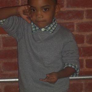 Meet your Posher, Jinaki